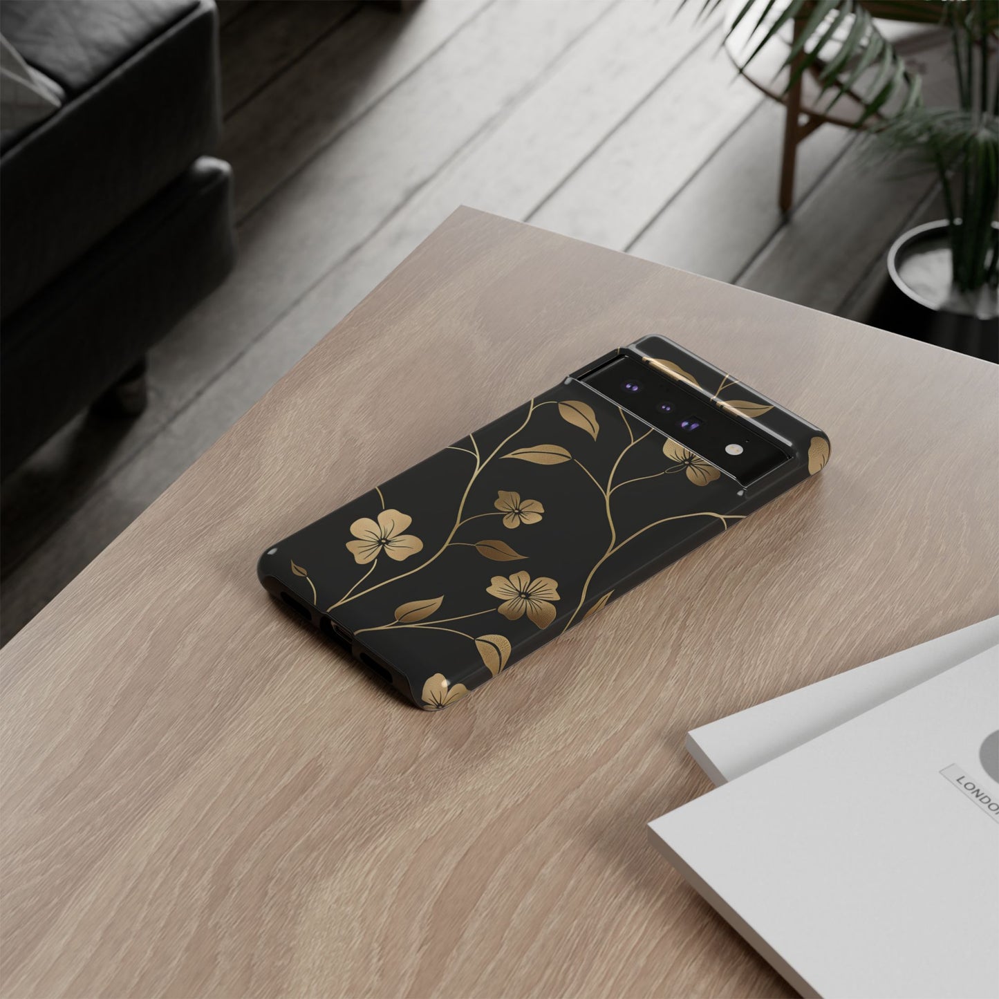 Golden Elegance – Tough Glossy Google Pixel Case